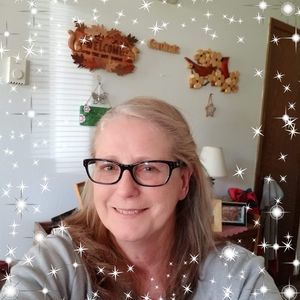 Meet your Posher, Suzanne